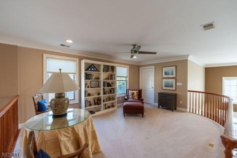 19 Betsy Ross Drive Warren NJ 07059
