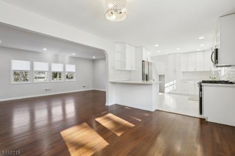 287 Country Club Drive Oradell NJ 07649