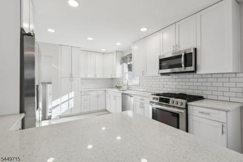 287 Country Club Drive Oradell NJ 07649