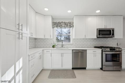287 Country Club Drive Oradell NJ 07649