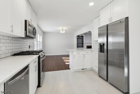 287 Country Club Drive Oradell NJ 07649