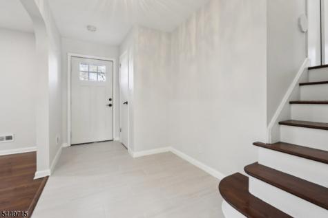 287 Country Club Drive Oradell NJ 07649