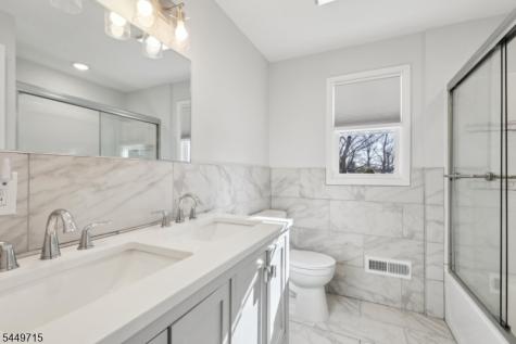 287 Country Club Drive Oradell NJ 07649