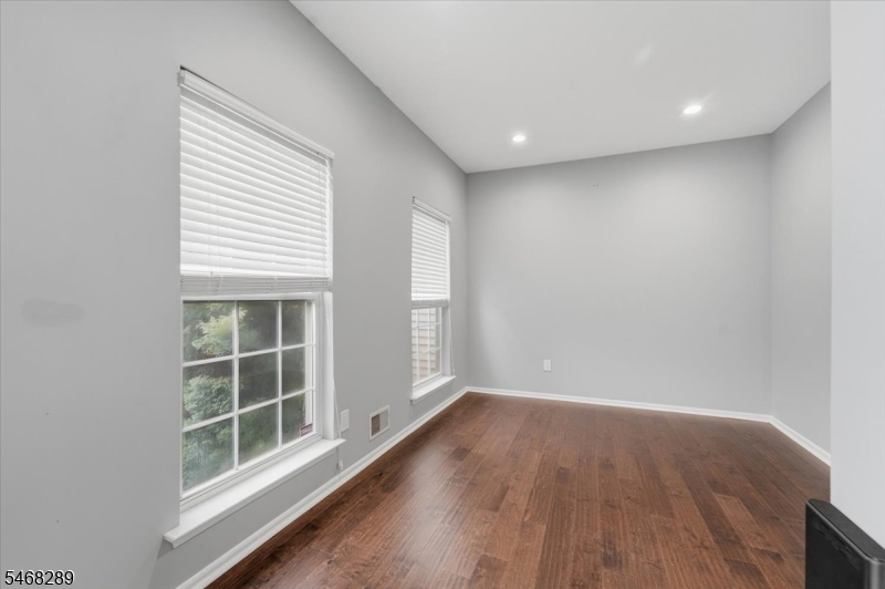 506 Jarrard Street Piscataway NJ 08854