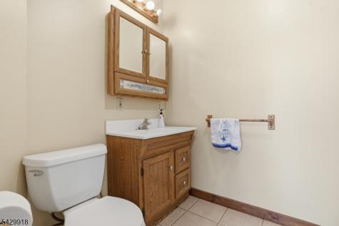 54 Front Street Belvidere NJ 07823