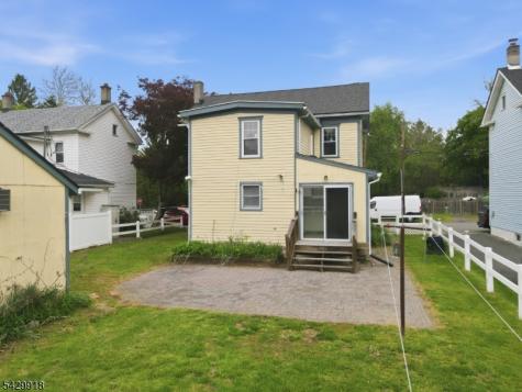 54 Front Street Belvidere NJ 07823