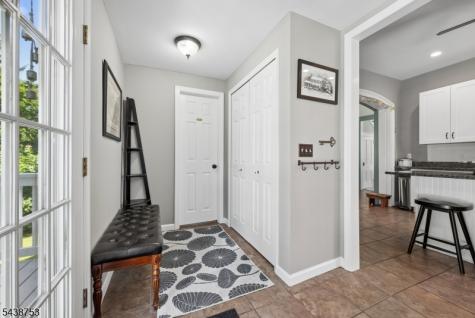 15 Cherry Street Lebanon NJ 08833