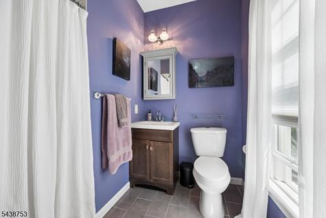 15 Cherry Street Lebanon NJ 08833