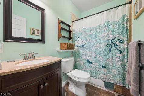 15 Cherry Street Lebanon NJ 08833