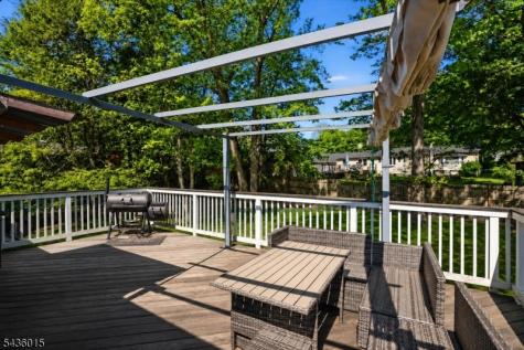 12 River Road Jefferson NJ 07438