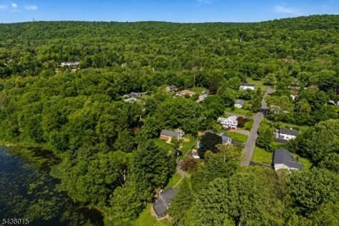 12 River Road Jefferson NJ 07438