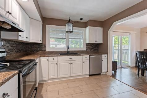 12 River Road Jefferson NJ 07438