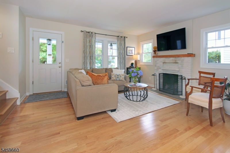 35 Essex Avenue Bloomfield NJ 07003