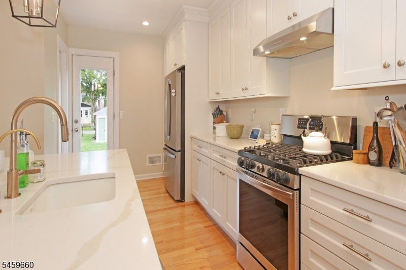 35 Essex Avenue Bloomfield NJ 07003