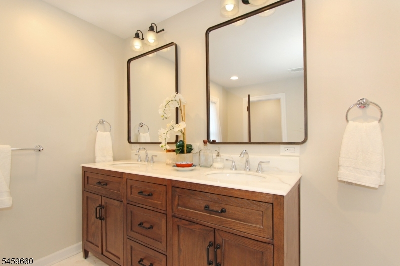 35 Essex Avenue Bloomfield NJ 07003