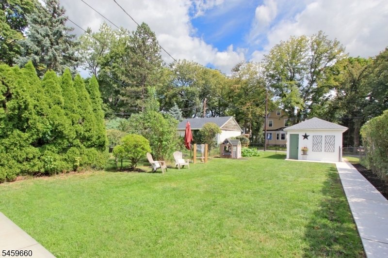35 Essex Avenue Bloomfield NJ 07003