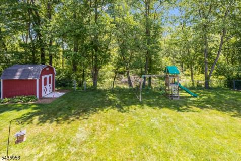 52 Saint Marys Drive Roxbury NJ 07876