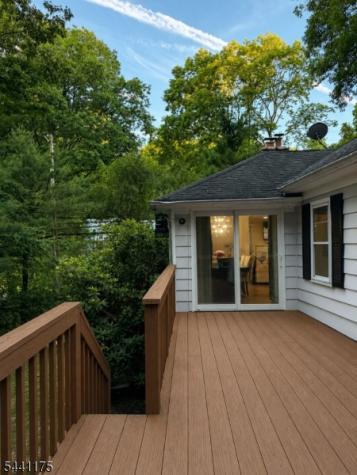 26 Mountain Road Roxbury NJ 07852