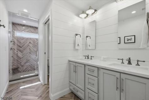 136 Forest Avenue Berkeley Heights NJ 07922