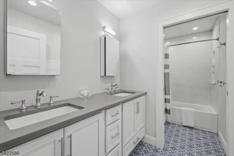 136 Forest Avenue Berkeley Heights NJ 07922