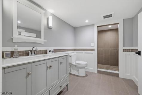 136 Forest Avenue Berkeley Heights NJ 07922