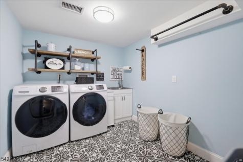 136 Forest Avenue Berkeley Heights NJ 07922