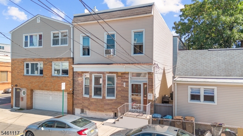 6722 Jackson Street Guttenberg NJ 07093