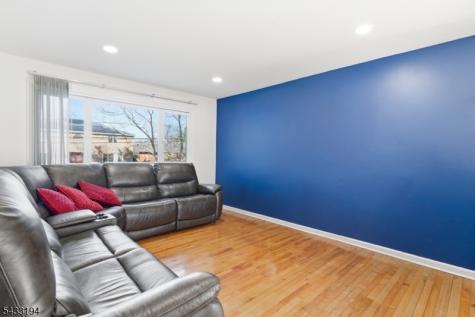 160 Stratton Street Piscataway NJ 08854