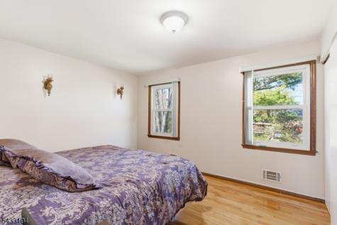 160 Stratton Street Piscataway NJ 08854
