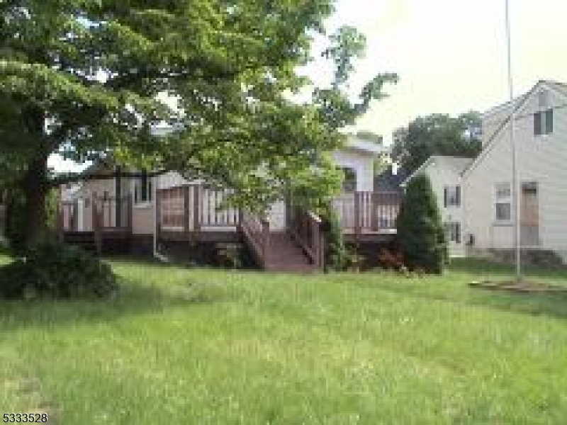 1518 Center Street Pohatcong NJ 08865