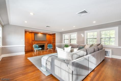 158 S Mountain Avenue Montclair NJ 07042