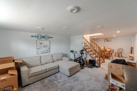 130 Loretta Street Woodbridge NJ 08861