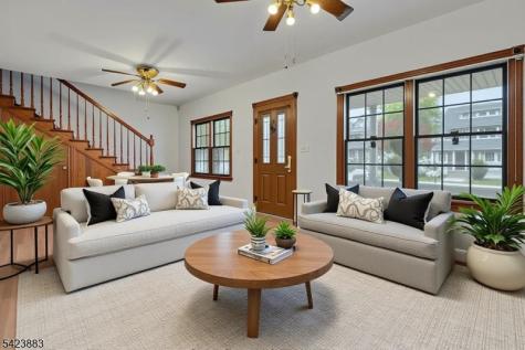 611 5TH Avenue Lyndhurst NJ 07071
