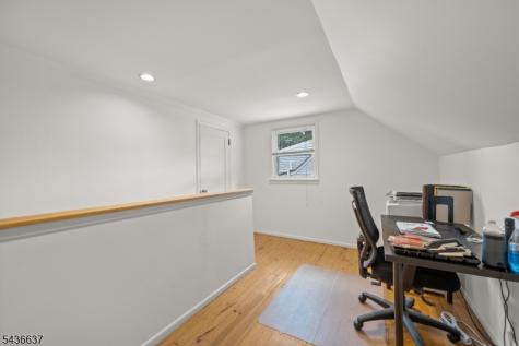 166 Beverly Hill Road Clifton NJ 07012