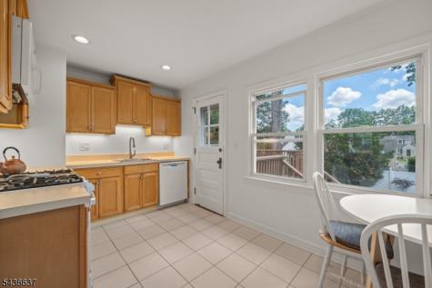 166 Beverly Hill Road Clifton NJ 07012