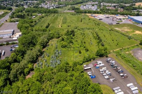 999 Us Highway Route22 Lopatcong NJ 08865
