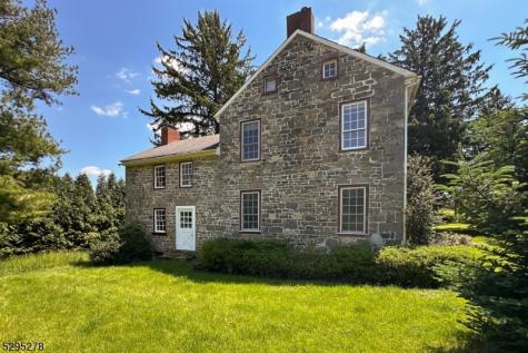 999 Us Highway Route22 Lopatcong NJ 08865