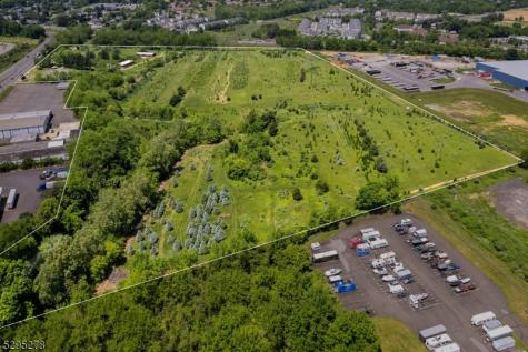 999 Us Highway Route22 Lopatcong NJ 08865