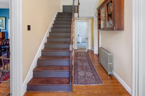 999 Us Highway Route22 Lopatcong NJ 08865