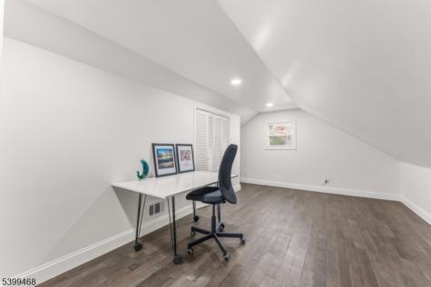 28 Charles Street Clifton NJ 07013