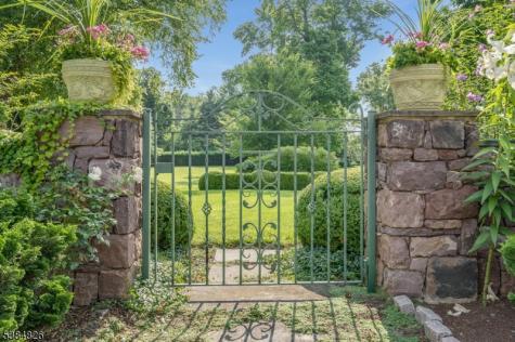 312 Hamden Road Franklin NJ 08801