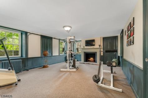 312 Hamden Road Franklin NJ 08801