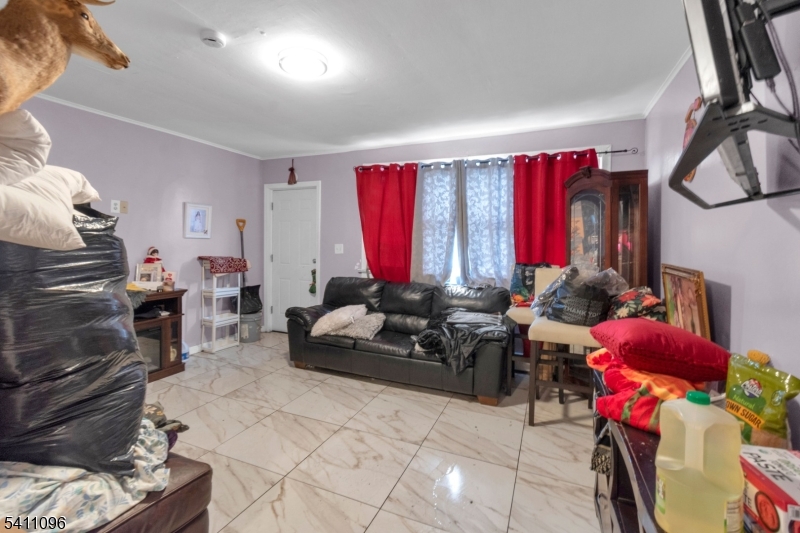 422 Schiller Street Elizabeth NJ 07206