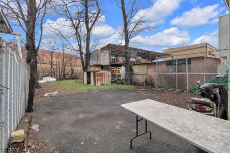 422 Schiller Street Elizabeth NJ 07206