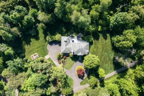 77 Pleasantville Road Harding NJ 07976