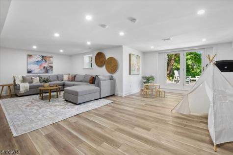 54 Blackberry Lane Morris NJ 07960