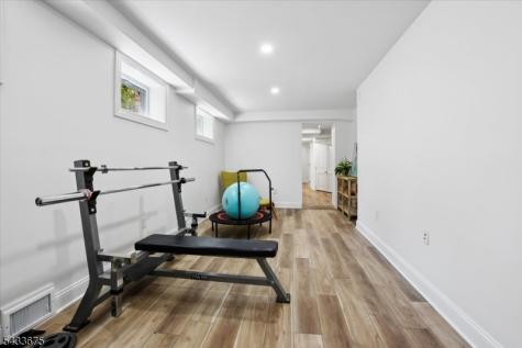 54 Blackberry Lane Morris NJ 07960