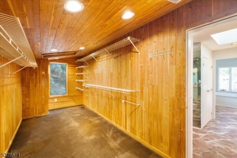 215 Eileen Drive Cedar Grove NJ 07009