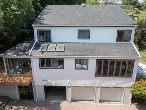 215 Eileen Drive Cedar Grove NJ 07009