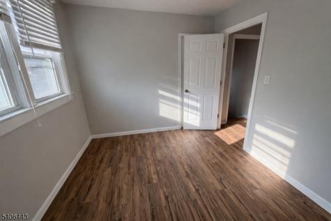 8 Wilcox Avenue South River NJ 08882